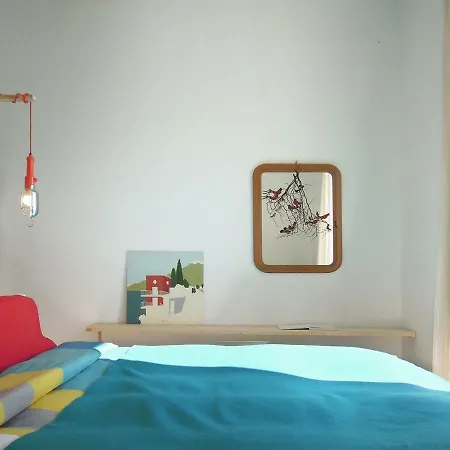 Hébergement de vacances Charming House With The Private Dock I *