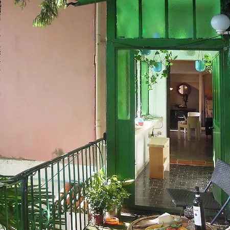 בית נופש Charming House With The Private Dock I *